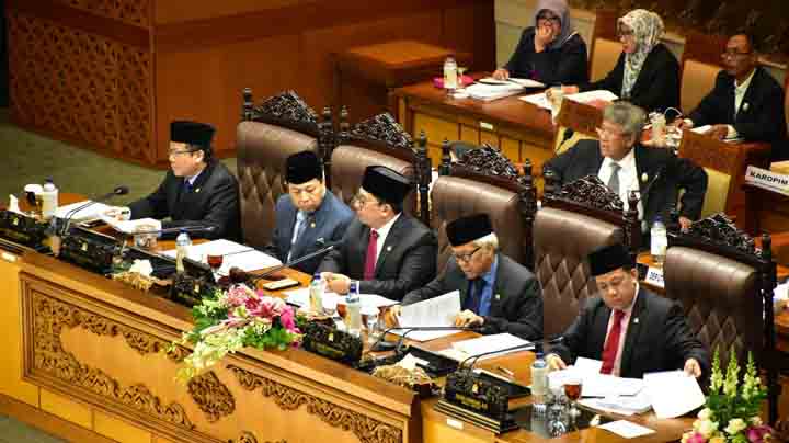 DPR Akhirnya Mengesahkan RUU Pemilu