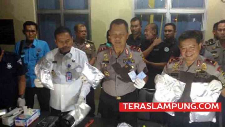 Kapolda Lampung: 7 Kg Sabu yang Disita dari Dua Kurir Warga Bandarlampung Berasal dari Luar Negeri