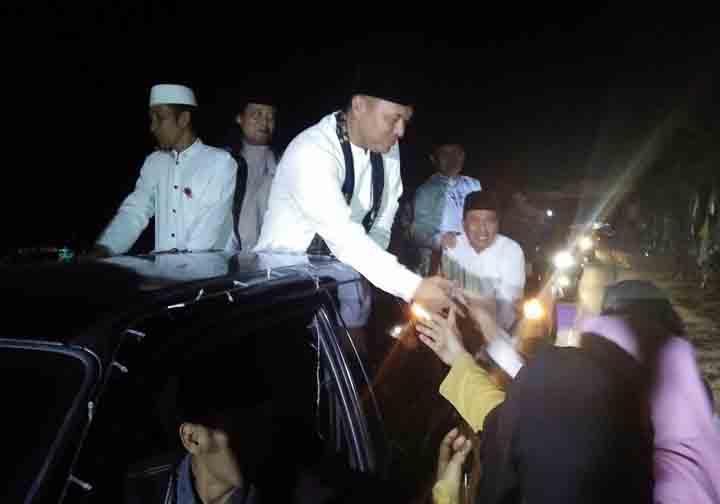 Sambut Idul Adha 1438 H, Bupati Mustafa Ikut Takbiran Keliling di Seputihraman