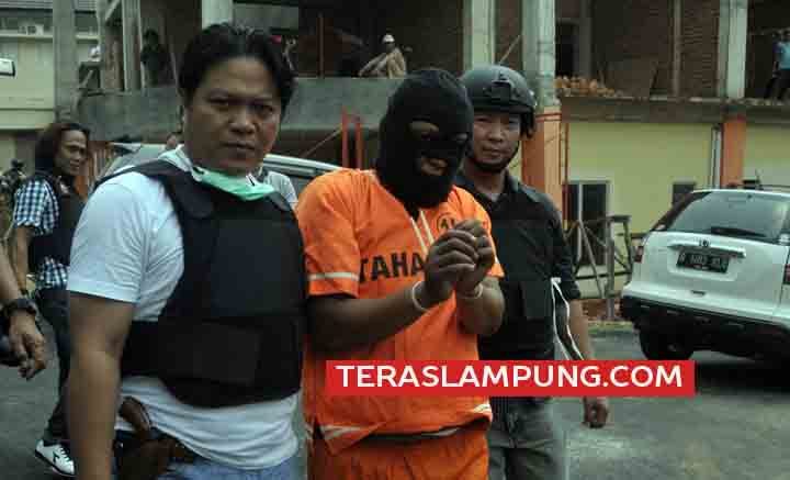 Pencuri Modus Pecahkan Kaca Mobil Tewas Ditembak, Ini Kronologi Versi Kapolda Lampung