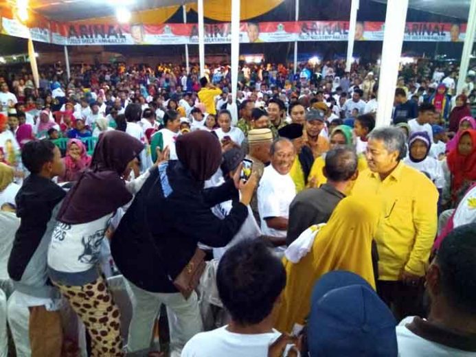 Wayangan dan Sosialisasi Cagub, Arinal Disambut Meriah di Simbarwaringin