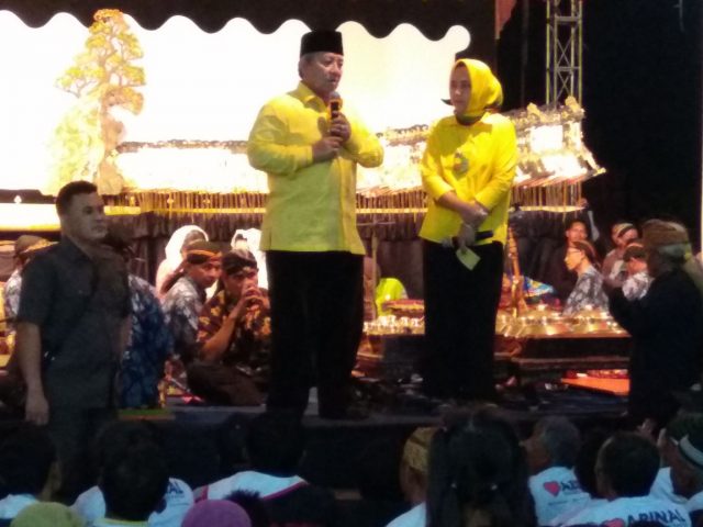 Arinal Ajak Petani Lampung Utara Pertahankan Kebun Lada