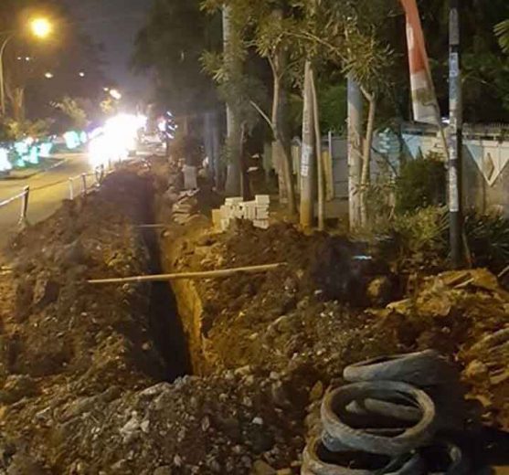 Kontraktor Sembarangan, Ketua Yayasan Alfian Husin Jadi Korban Penggalian Saluran Pipa Gas