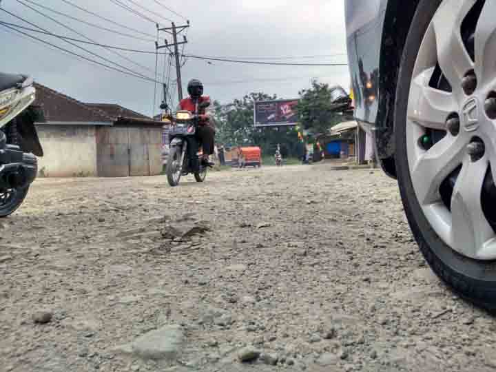 Perbaikan Jalan Provinsi di Pekon Ambarawa Pringsewu Masuk APBD 2018