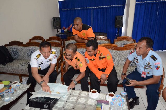 Kapal Yora Tiga Hilang di Perairan Ambon, Tim Bakamla dan SAR Kembali Lakukan Pencarian