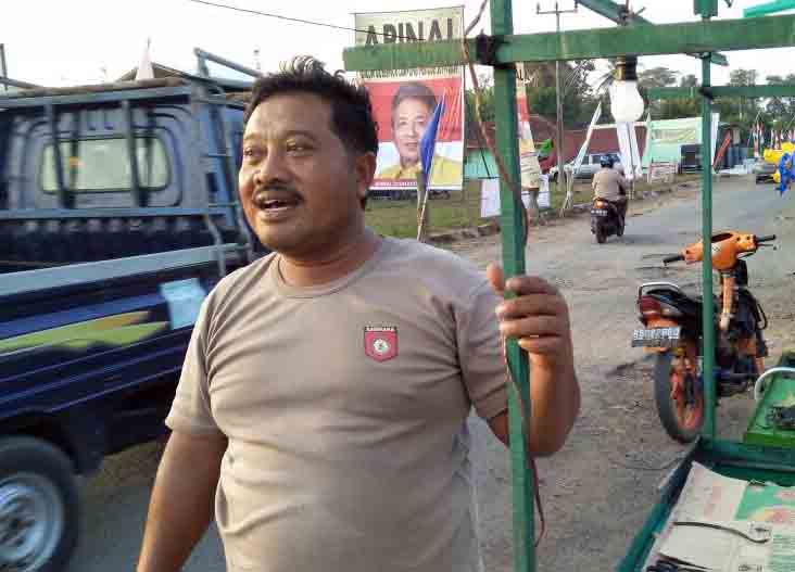 Wayangan Ki Enthus Susmono Membuat Arinal Terkenal di Lampung Tengah
