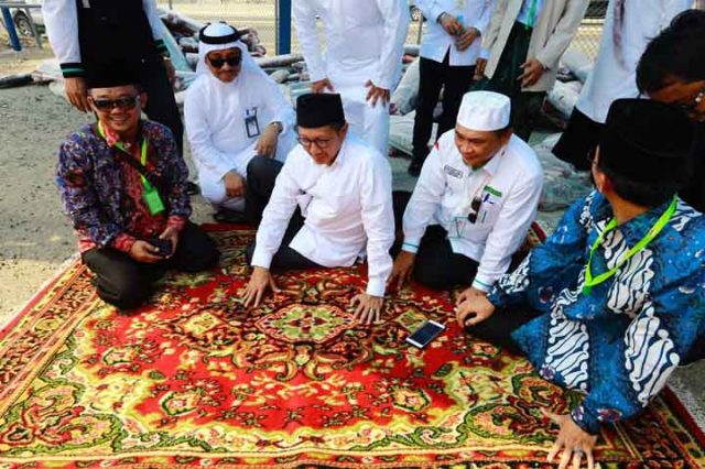Saat di Muzdalifah, Kini Jamaah Haji Indonesia Bisa Nyaman di Tenda Biru dan Karpet Merah