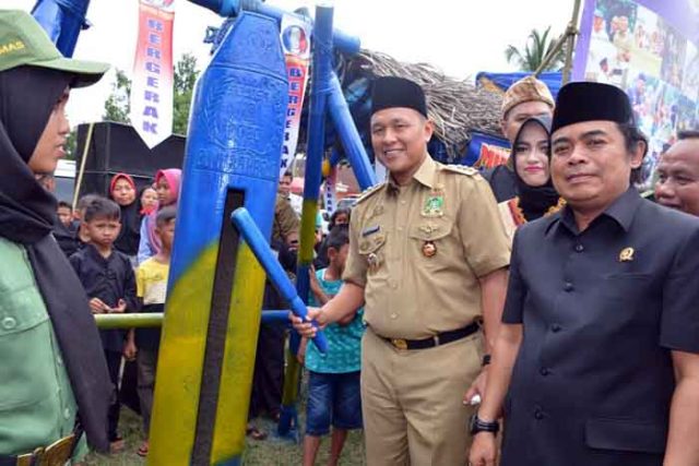 Pemukulan Kentongan Tandai Pencanangan BBGRM Lampung Tengah