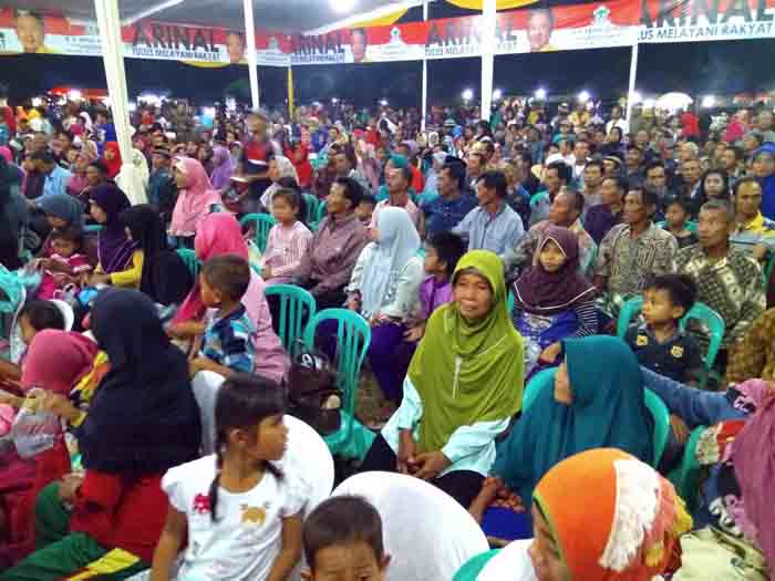 Wayangan di Tanjung Kencono, Ribuan Warga Lampung Timur Antusias Sambut Arinal Djunaidi