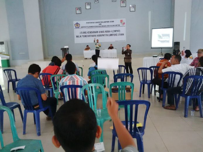 Lelang 17 Mobil Dinas, Pemkab Lampura Hasilkan Rp 317 Juta Lebih