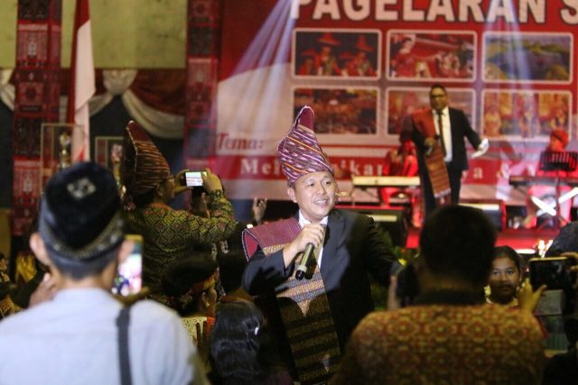 Bupati Mustafa Ajak Warga Batak di Lampung Jaga Kesatuan Bangsa