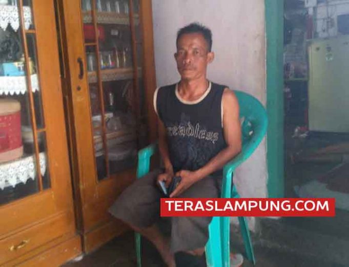 Minta Diantar ke Kebun Empat, Begal Bersenjata Tajam Rampas Sepeda Motor Warga Kotabumi