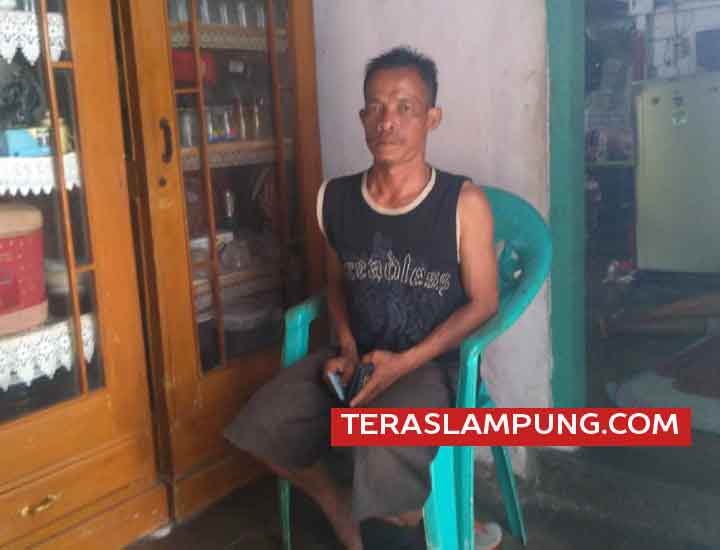 Minta Diantar ke Kebun Empat, Begal Bersenjata Tajam Rampas Sepeda Motor Warga Kotabumi