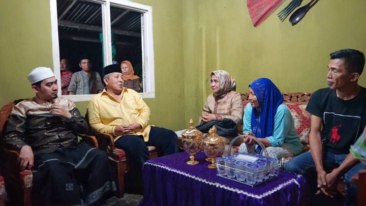 Kasus Ibu Bawa Pulang Mayat Anaknya Naik Angkot, Arinal Sambangi Keluarga Delvasari