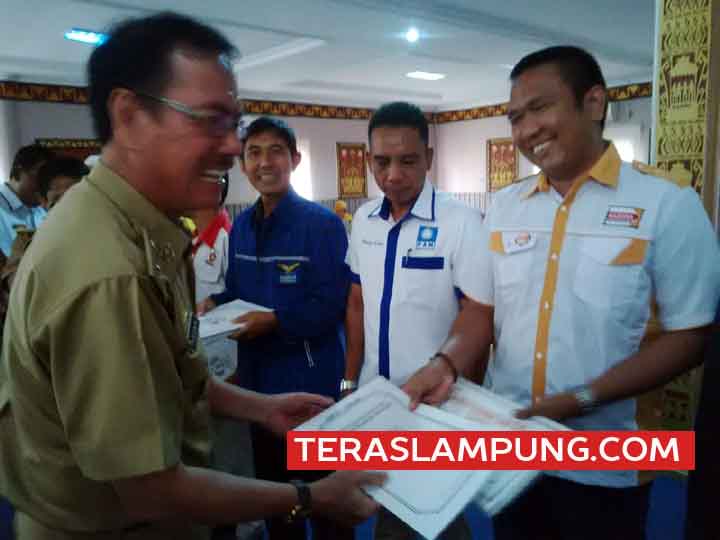 Pemkab Lampura Kucurkan Dana Parpol Senilai Rp 1,003 Miliar