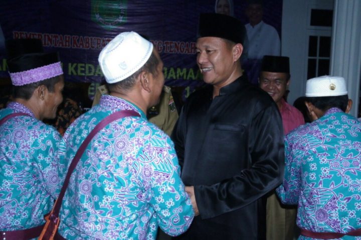 387 Jamaah Haji Lamteng Tiba di Gunungsugih, Satu Meninggal di Jakarta