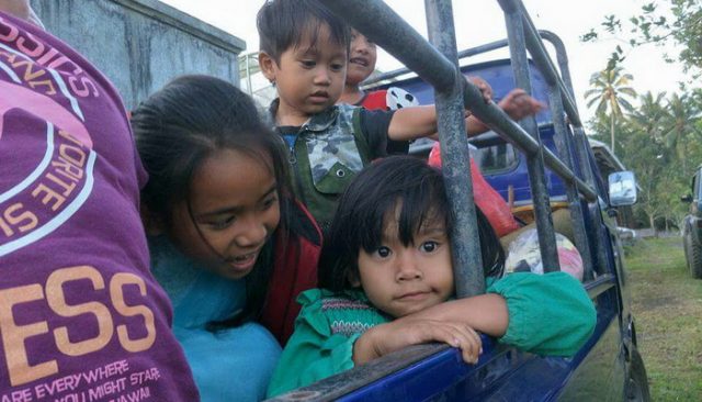 Gunung Agung di Bali Berstatus Waspada, Jumlah Pengungsi Capai 15.142 Jiwa