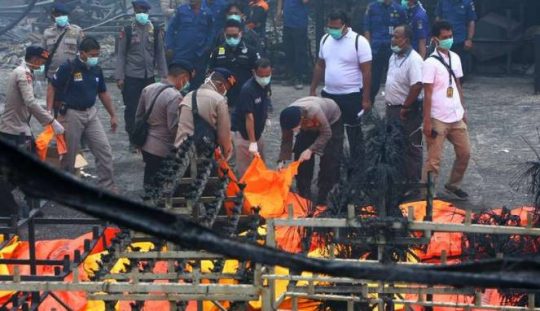 Gudang Pabrik Petasan Terbakar; 45 Orang Tewas, 46 Luka-Luka