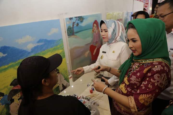 Komite Seni Rupa DKL Gelar Seni Rupa Ekspresi