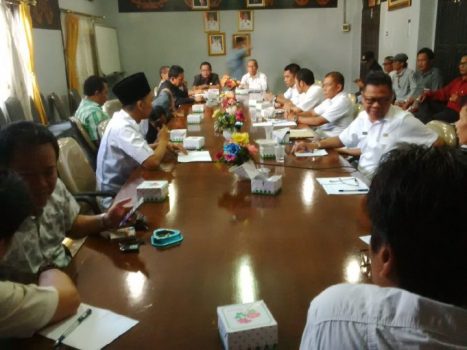 TPAD tak Hadir, Pertemuan Dewan – Eksekutif Lampura soal Kasus Pembayaran Uang Proyek Ditunda