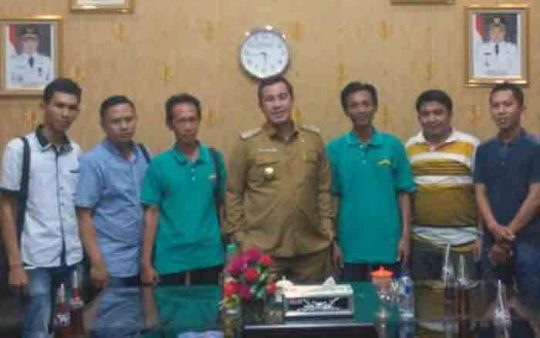 Bupati Pesawaran Dendi Ramadhona Dukung IWO Lampung