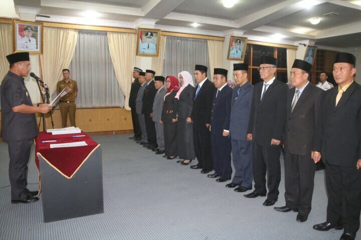 Klaim Dapat Izin Kemendagri, Bupati Mustafa Lantik Pejabat Eselon II Lamteng