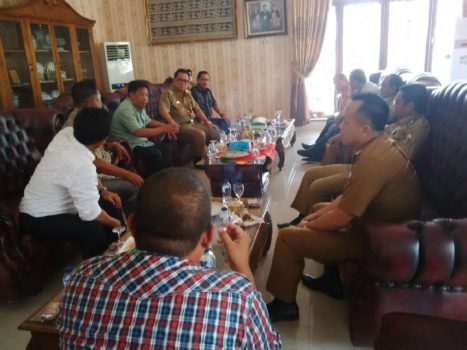 Pemkab Akui Akan‎ Lunasi Pembayaran Uang Proyek pada Tahun 2018