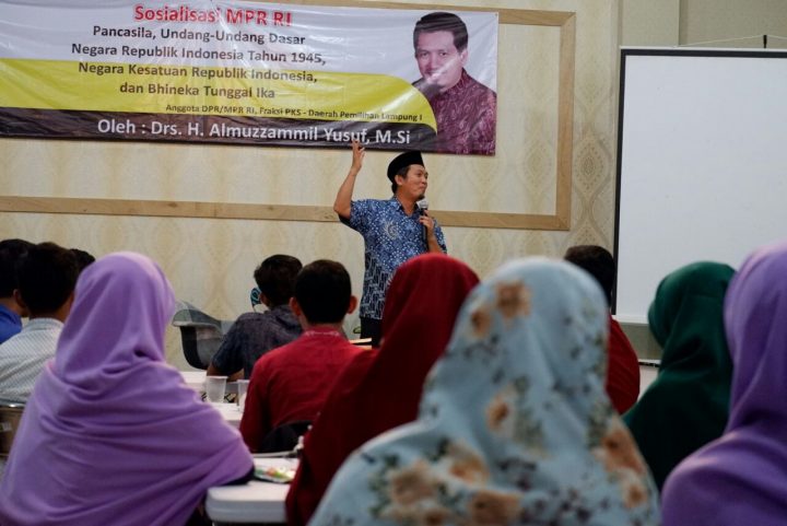 Legislator PKS Ingatkan Netizen Agar Produksi Konten Berlandaskan Pancasila