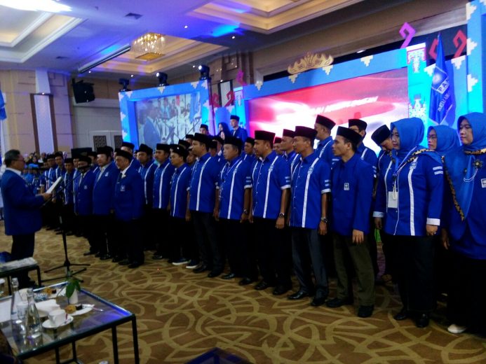 Lantik Pengurus DPW PAN Lampung, Zulkifli Hasan Didukung Jadi Presiden RI