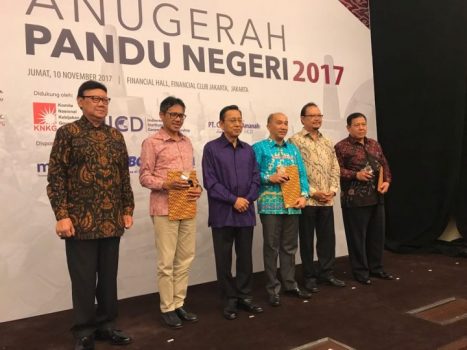 IIPG Beri Penghargaan Anugerah Pandu Negeri 2017 Kepada Pemprov Lampung
