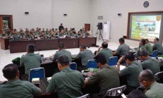 Tim Pusterad TNI AD Sosialisasikan Juknis Jianbang Metode Binter di Makorem Gatam
