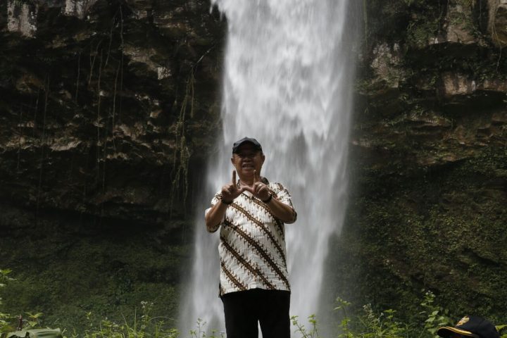 Wagub Bachtiar Basri Minta Destinasi Wisata Air Terjun Putri Malu Terus Dikembangkan