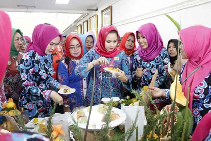 Yustin Ficardo Ajak Pemilik Restoran dan Rumah Makan Kampanye Makan Ikan