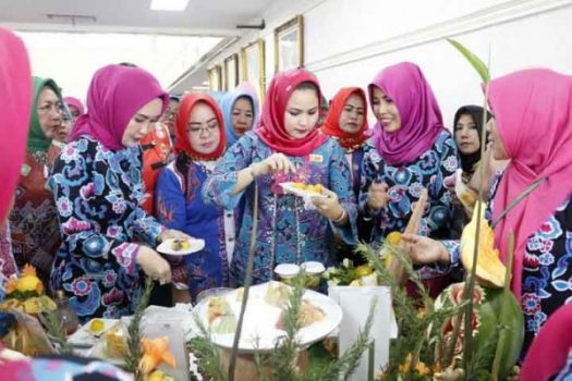 Yustin Ficardo Ajak Pemilik Restoran dan Rumah Makan Kampanye Makan Ikan