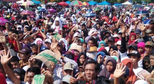 Jalan Sehat Bersama Arinal di Mesuji, Nassar Ajak Warga Bershalawat
