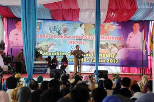 HKSN, Gubernur Ridho Ficardo Beri Tali Asih kepada Para Pekerja Sosial