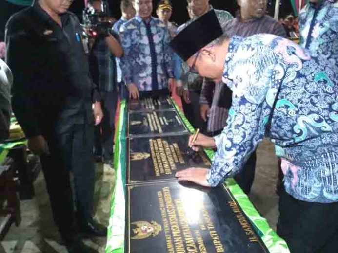Bupati Tanggamu Resmikan “Rest Area Taman Gisting”