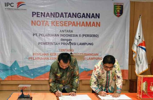Dukung Konektivitas Tiga Sektor, Gubernur Ridho Teken MoU dengan PT Pelindo II