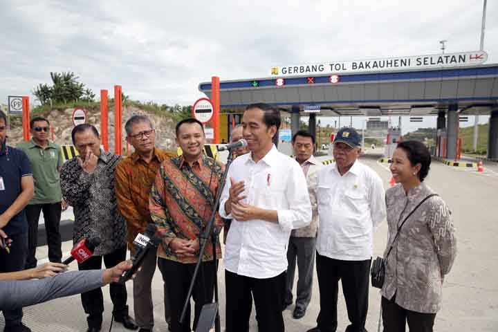 Ini Alasan Jokowi Resmikan Jalan Tol Bakauheni-Terbanggi Meski Proyek Belum Beres 100 Persen
