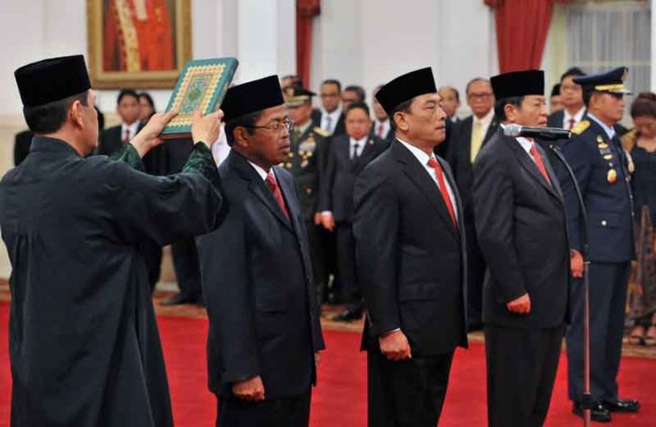 Perombakan Kabinet, Jokowi Lantik Idrus Marham Sebagai Mensos