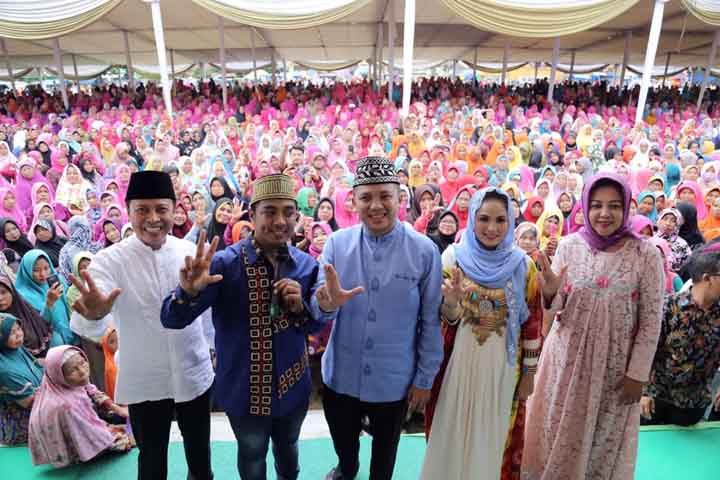 Hadiri Tablig Akbar, Gubernur Ridho Silaturahmi dengan Ribuan Warga Lamsel