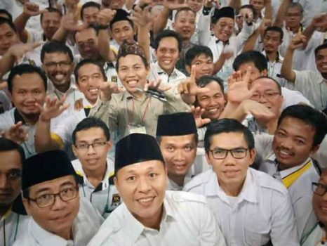 Pilgub Lampung, Mustafa dan Ahmad Jajuli Saling Puji