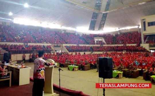 Walikota Herman HN Berikan Insentif Guru Honor Se-Bandar Lampung