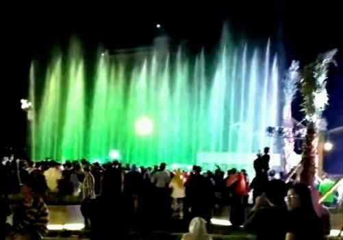 Kota Bandarlampung Kini Punya RTH dengan Air Mancar yang Disinari LED