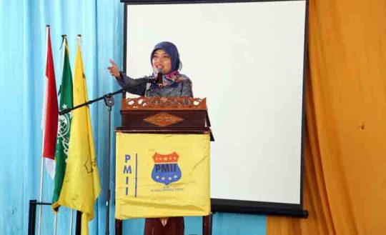 Ini Kata Bupati Chusnunia Chalim Tentang Pelantikan Pengurus PMII