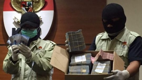 Terkait OTT, KPK Tangkap Bupati Lampung Tengah