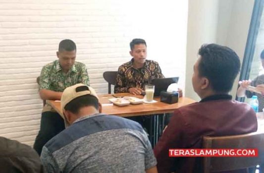 Pilbup Tanggamus, Samsul Hadi-Nuzul Irsan Unggul Menurut Survei Rakata Institute
