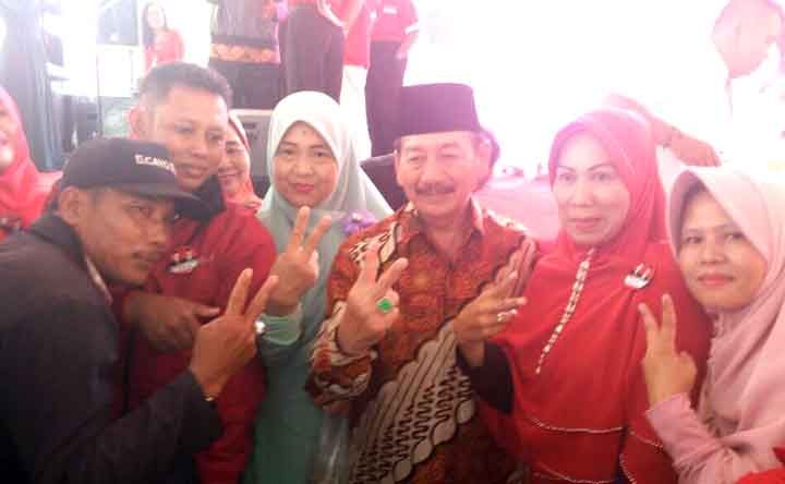 Kampanye di Tanggamus, Herman HN Janji akan Terapkan Program Berobat Gratis dan Perbaikan Jalan