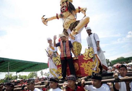 Pun Edward : Ridho Ficardo Teladan bagi Masyarakat Lampung