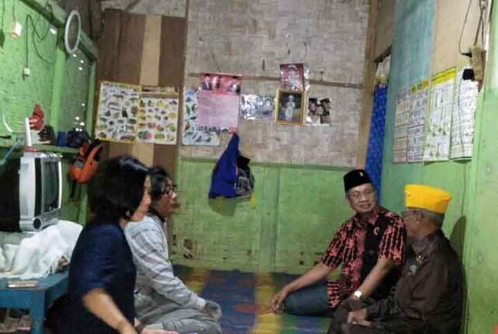 Blusukan di Lamsel, Sutono Temui Para Veteran dan Lansia